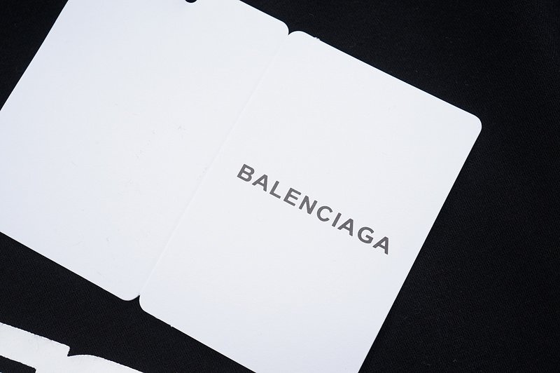 Худи Balenciaga Figure Eight "Black" фото № 3