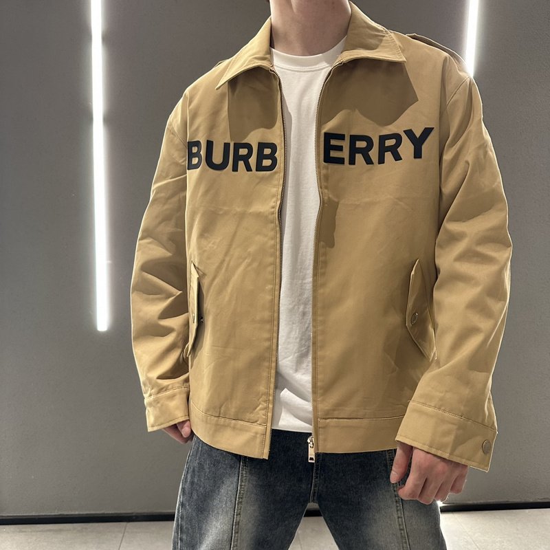 Куртка Burberry Turned Collar Flap Pockets “Beige” фото № 8