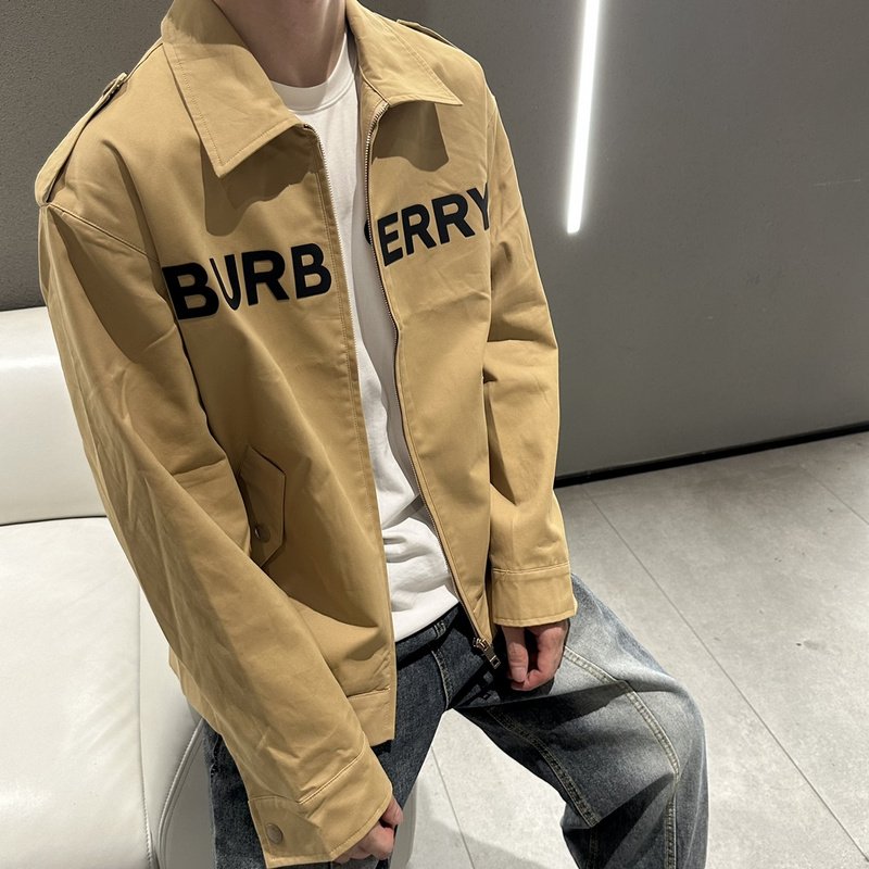 Куртка Burberry Turned Collar Flap Pockets “Beige” фото № 7