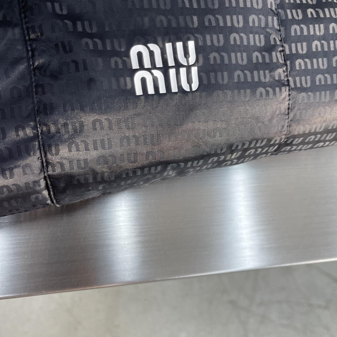 Куртка Miu Miu Frontside White Logotype On The Pocket "Black" фото № 3