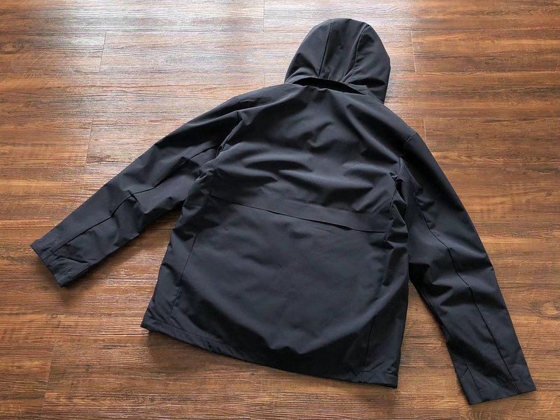 Ветровка Patagonia Patch Front Pockets With Buttons "Black" фото № 2