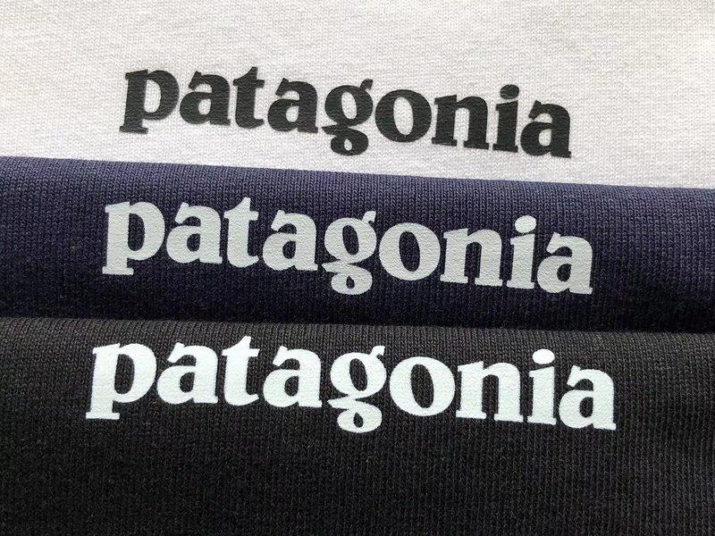 Лонгслив Patagonia Dark Mountain Landscape Print "White" фото № 3