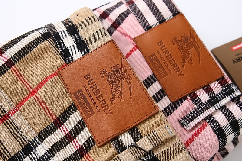 Шорты Burberry Small Logo Rider "Brown" фото № 4