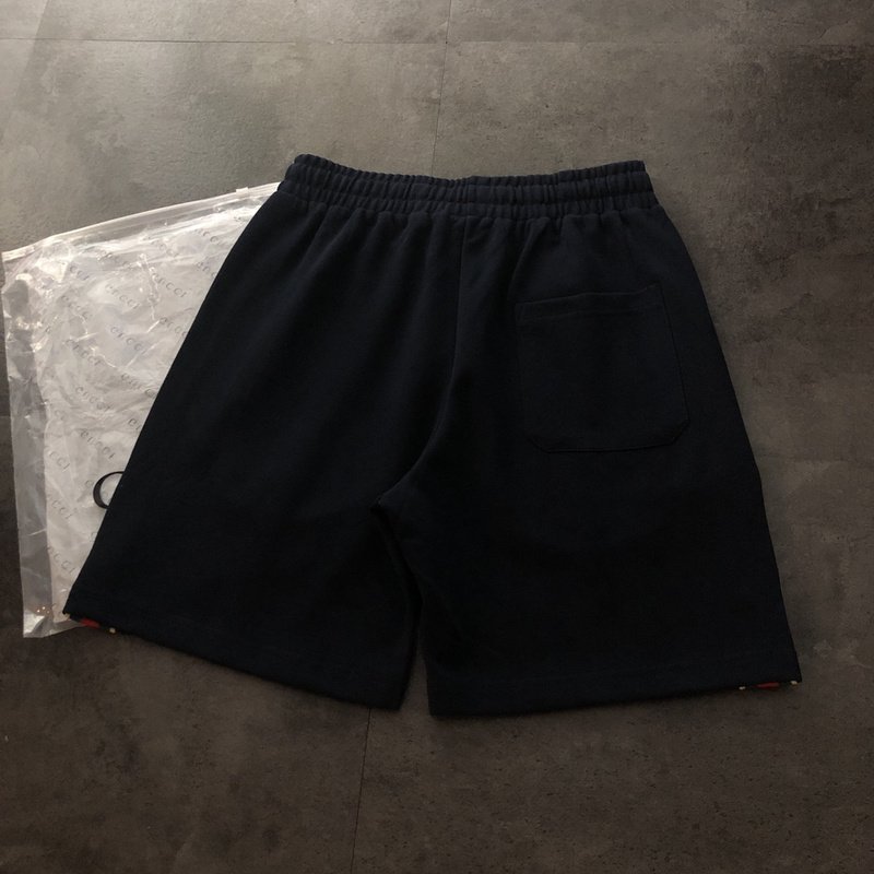 Шорты Gucci Green Stripe And Small Logo "Black" фото № 9