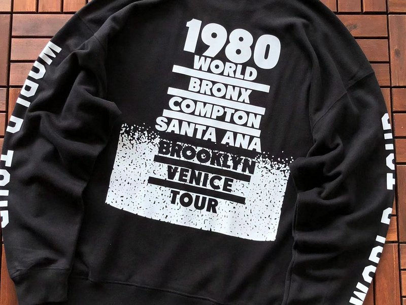 Свитшот Stussy Sleeves Decorated By Inscription World Tour "Black" фото № 5