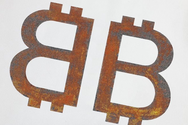 Свитшот Balenciaga Rusty Logo "White" фото № 4