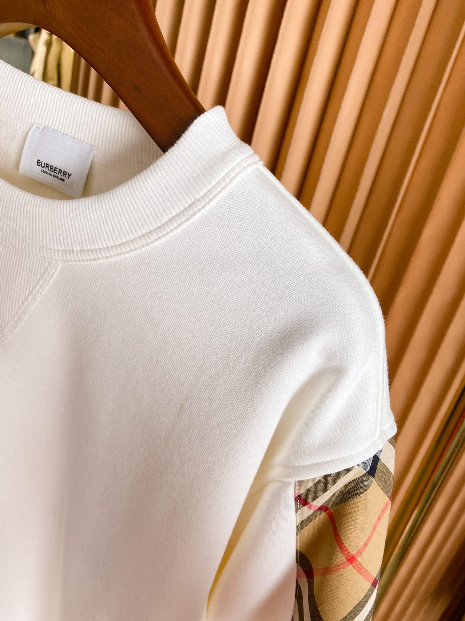 Свитшот Burberry Checked Print On The Sleeves Diagonal Lines "White" фото № 5