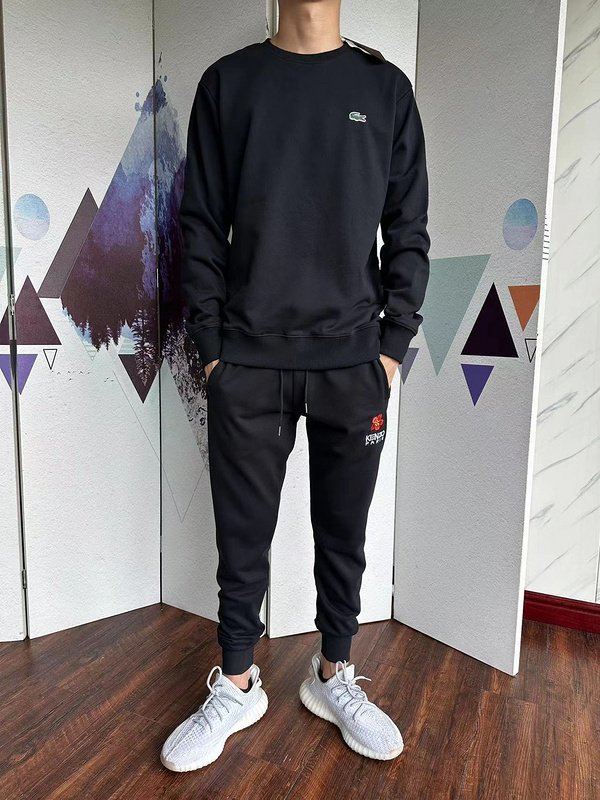 Свитшот Lacoste Plain With Small Front Logo "Black" фото № 8