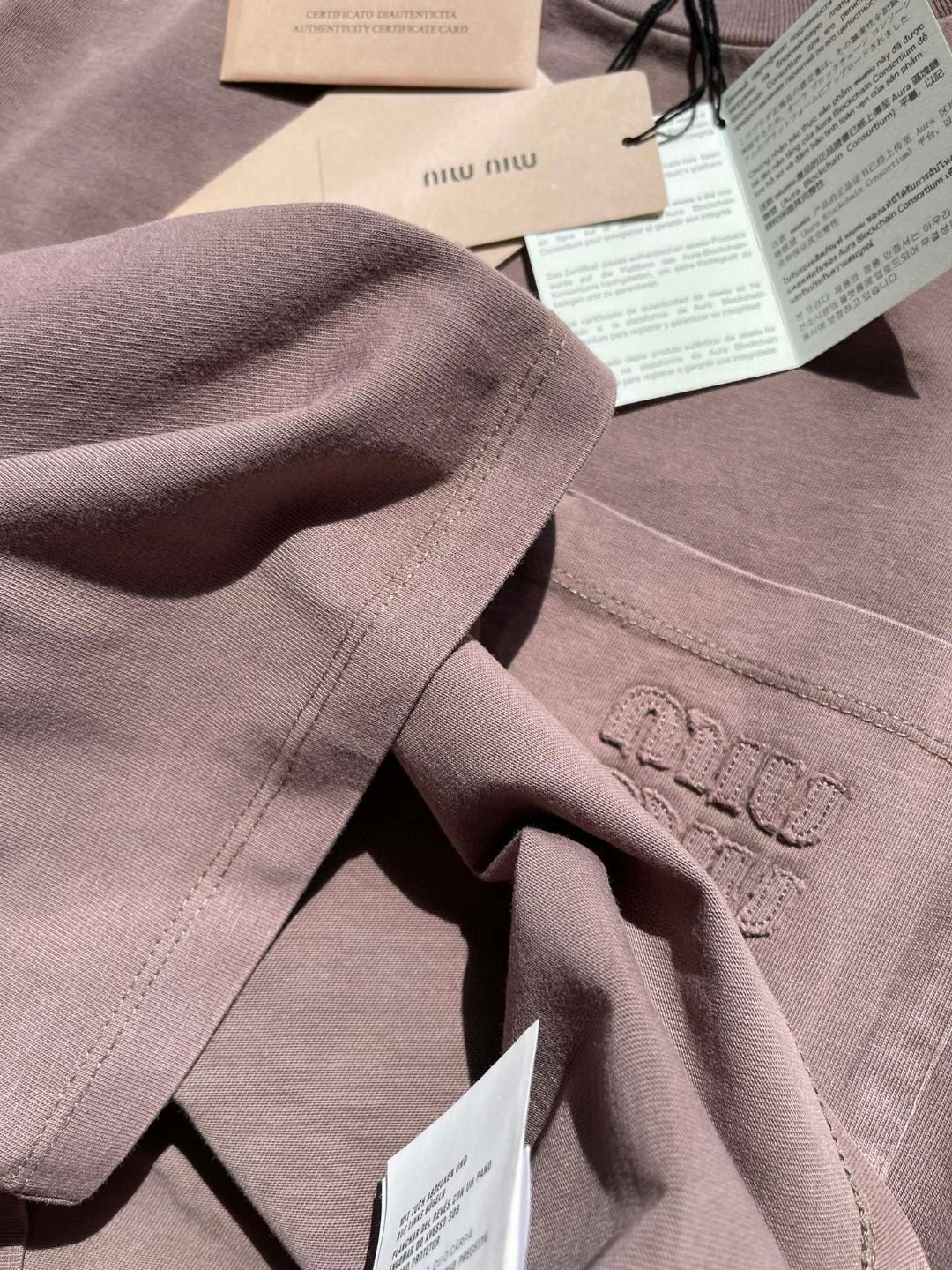 Свитшот Miu Miu Frontside Purple Logo On The Pocket Miu Miu "Purple" фото № 7