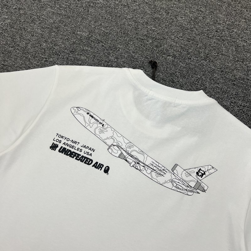 Футболка A Bathing Ape Print Airplane Flight "White/Green" фото № 4