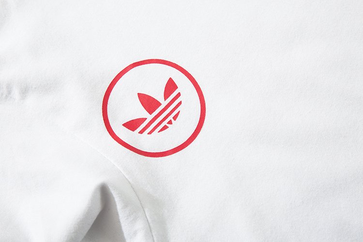 Футболка Adidas With A Very Large Logo "White" фото № 5