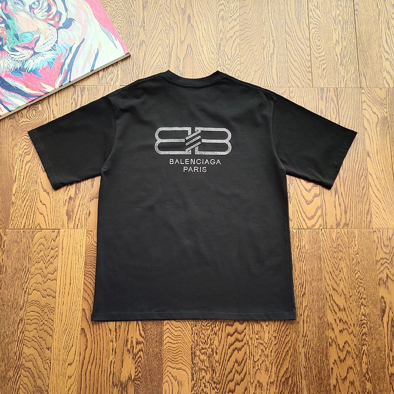 Футболка Balenciaga Rhinestone Letter Logo "Black" фото № 2