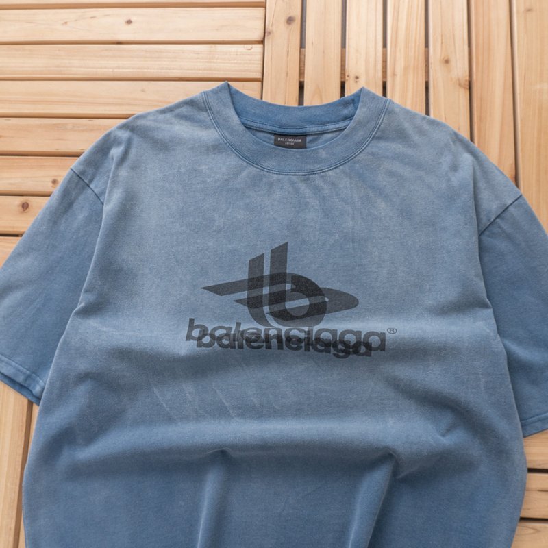 Футболка Balenciaga Front Logo With Shadow "Blue" фото № 2