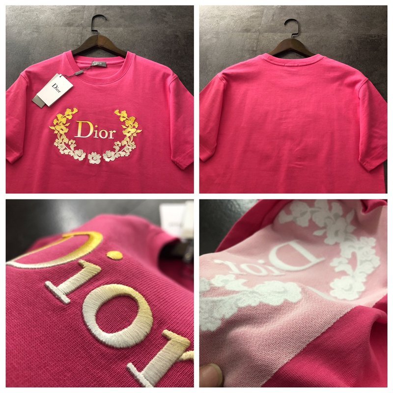 Футболка Dior With A Beautiful Print And Logo "Pink" фото № 2