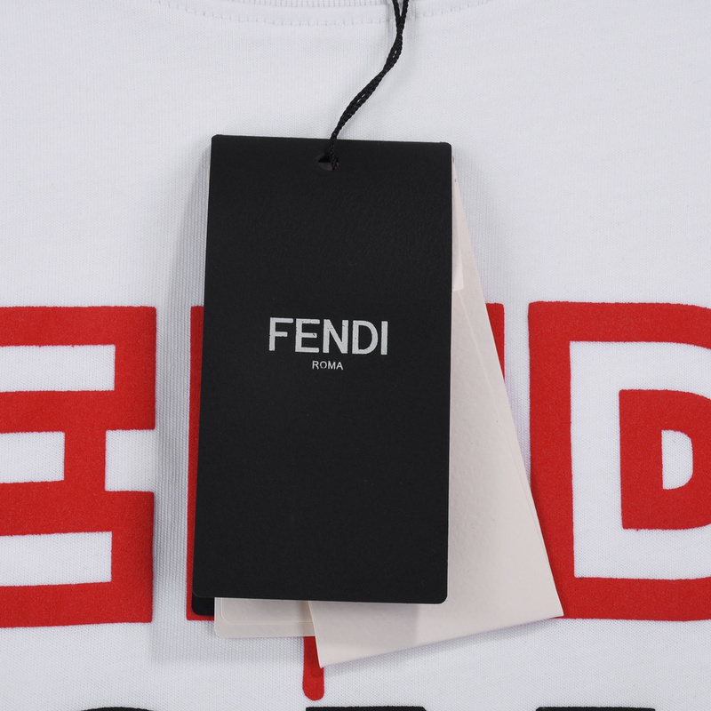 Футболка Fendi With The Inscription Of The Brand Logo "White" фото № 3