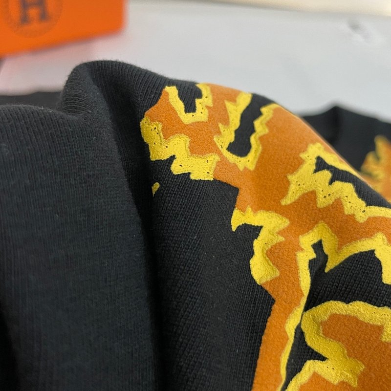 Футболка Fendi Fire Letter Print "Black" фото № 2