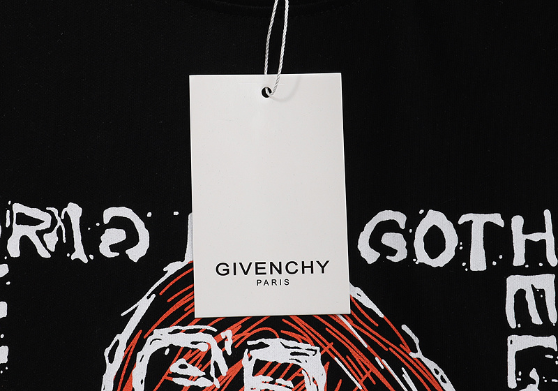 Футболка Givenchy Skull With Symbols "Black" фото № 2