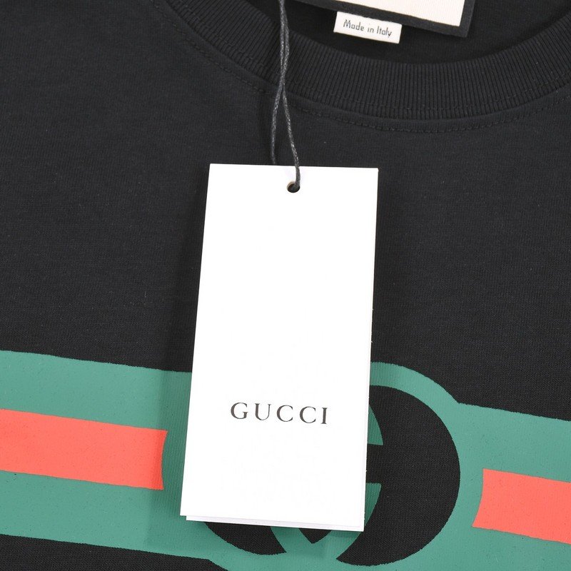 Футболка Gucci With An Abstract Logo "Black" фото № 4