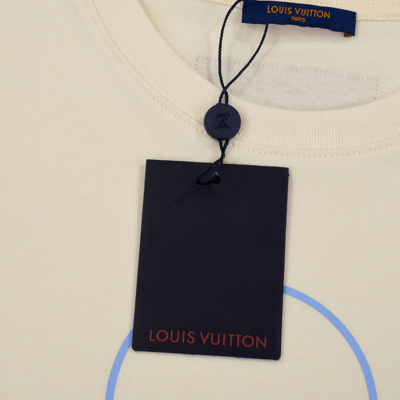Футболка Louis Vuitton Logo With Brand Name Plate "Beige" фото № 2