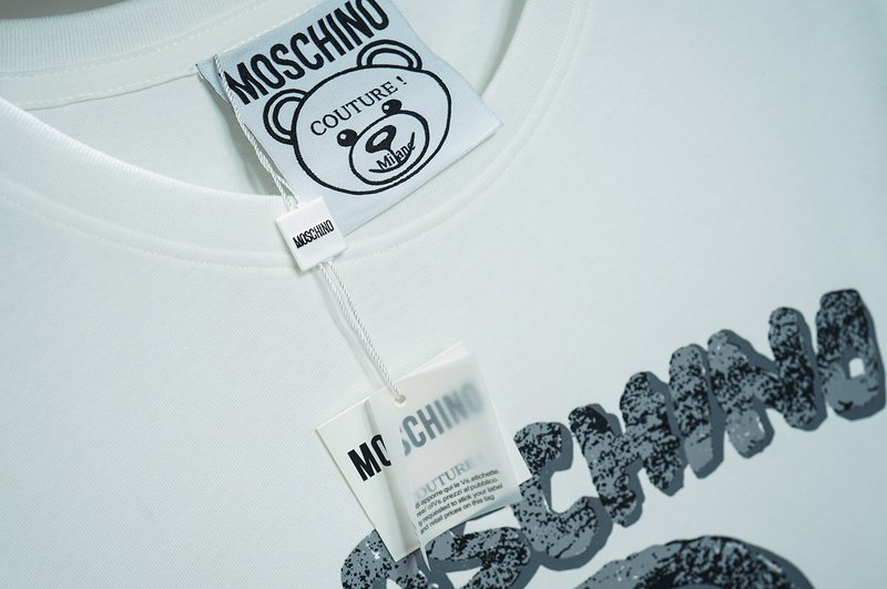 Футболка Moschino Solid Color With Logo "White" фото № 2