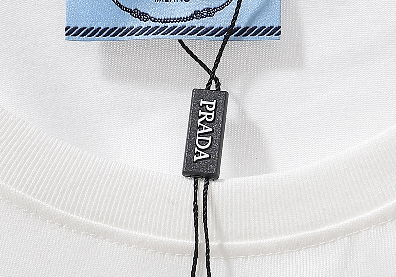 Футболка Prada Arrow Pointing Man "White" фото № 3