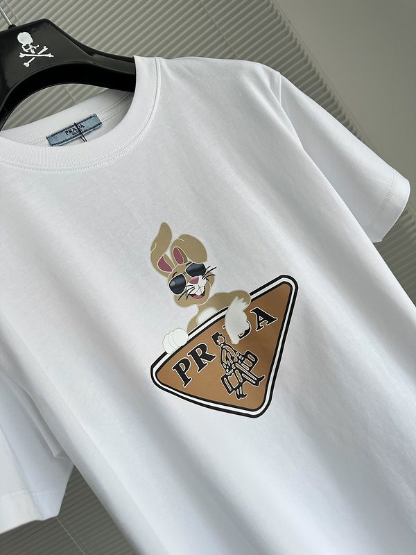 Футболка Prada Rabbit On The Logo "White" фото № 4