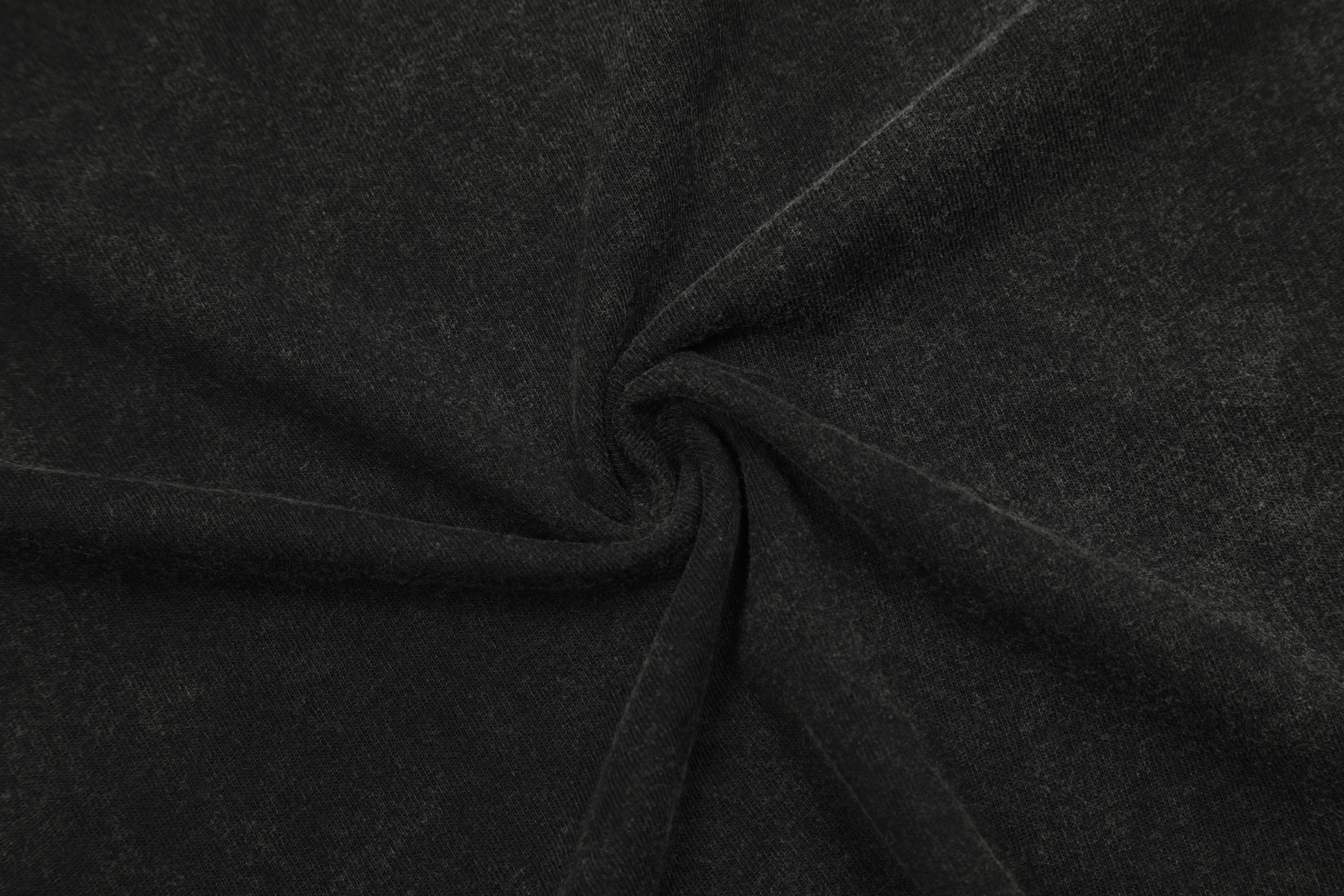 Футболка Represent Born to Roar "Black" фото № 6