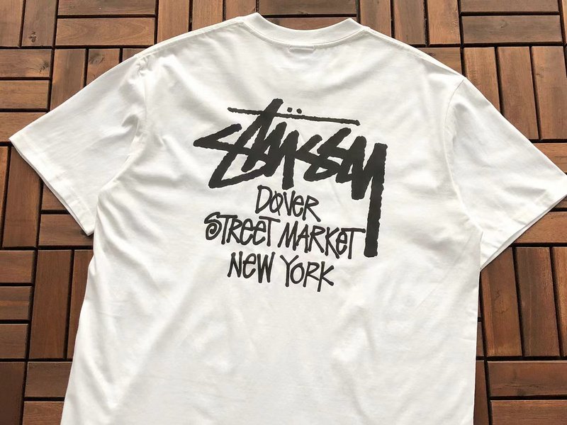 Футболка Stussy Lettering Dover Street Market New York "White" фото № 2