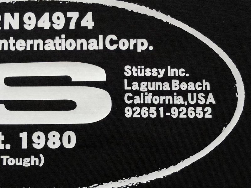 Футболка Stussy Lettering And Playing Cubes In Oval "Black" фото № 8