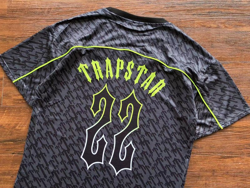 Футболка Trapstar Background From Repeating Small Logos "Gray" фото № 6