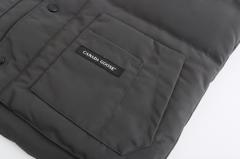 Жилетка Canada Goose Garson Vest "Gray" фото № 6