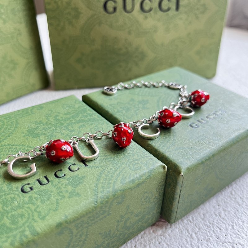 Браслет Gucci With Berries "Silver" фото № 4