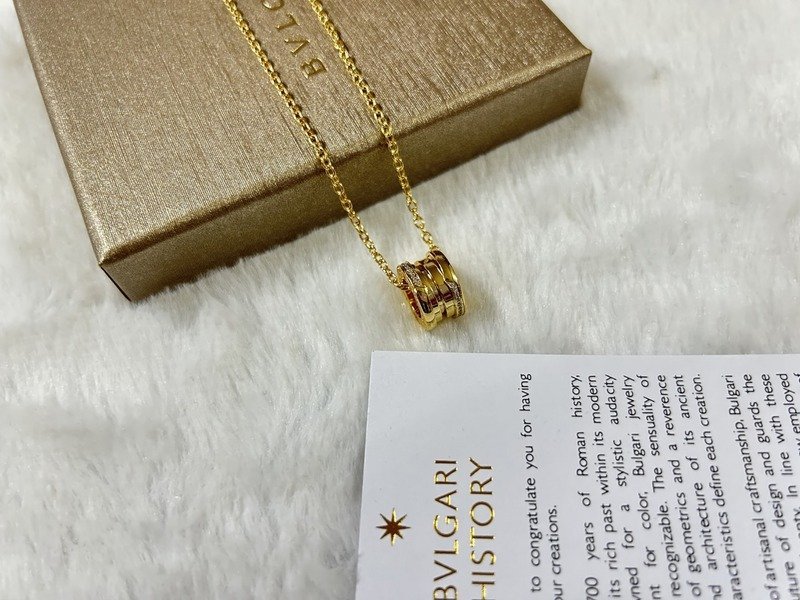 Подвеска Bulgari Wide With Shaped Like Spool Of Thread "Gold" фото № 7