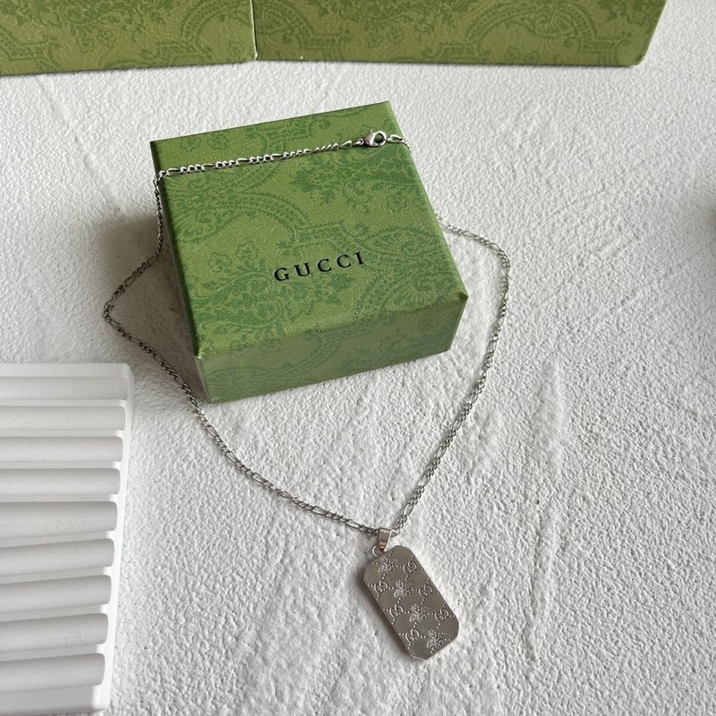 Подвеска Gucci The Fly Sign "Silver" фото № 4