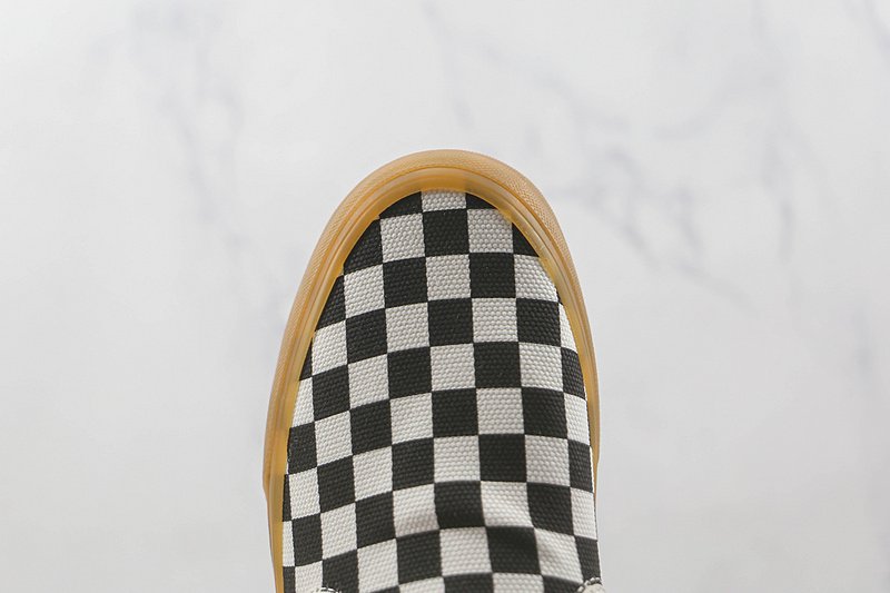 Vans Slip-On "Black/Marshmallow Gum" фото № 4