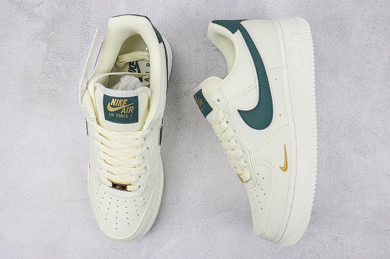 Nike Air Force 1 07 Low Off "White/Green/Gold" фото № 6