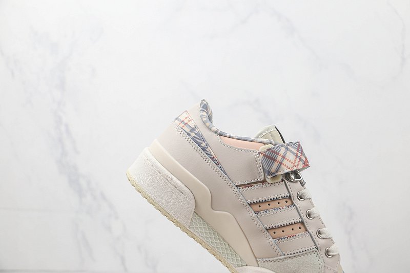 Adidas Forum 84 Low "Halo Plaid" фото № 4