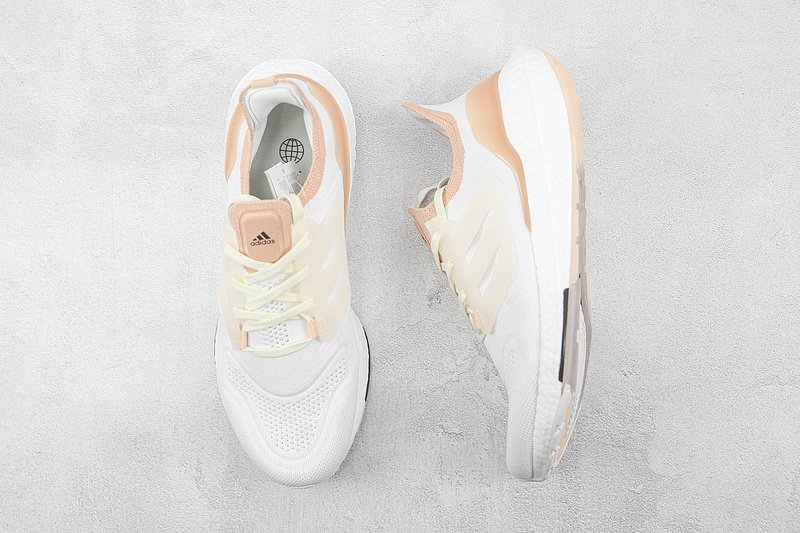 Adidas UltraBoost 22 "White Halo Blush" фото № 6