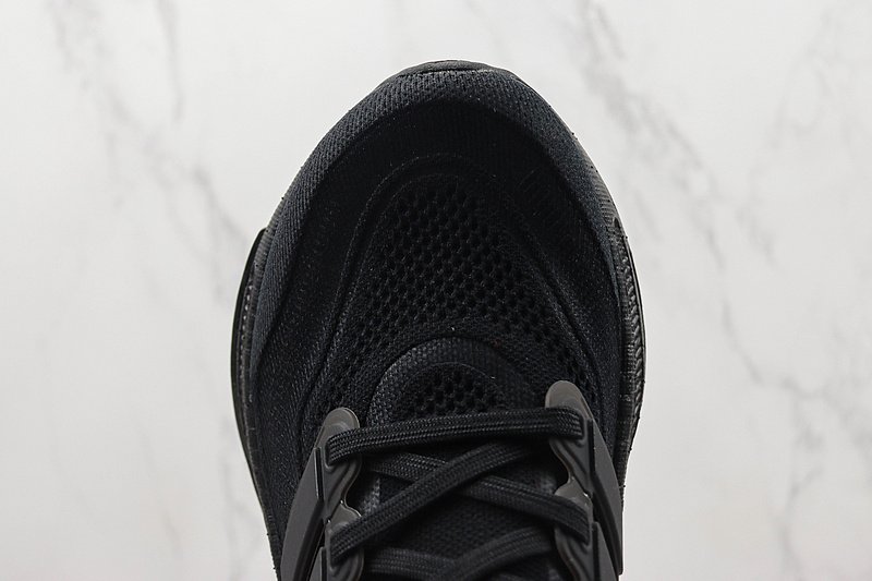 Adidas UltraBoost Light "Triple Black" фото № 3