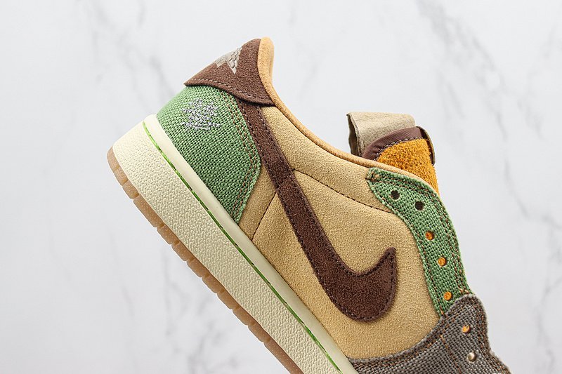 Air Jordan 1 Low OG "Zion Williamson Voodoo" фото № 4