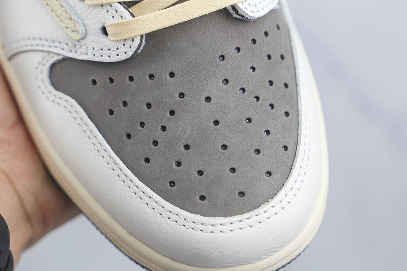 Air Jordan 1 Retro Low OG SP “Travis Scott Reverse Mocha” фото № 8