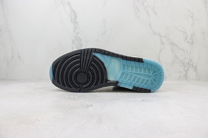 Air Jordan 1 Retro High Element Gore-Tex "Black/Olive" фото № 8