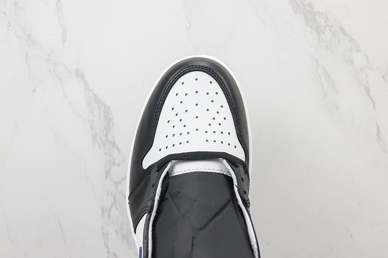 Air Jordan 1 Retro High "Blue Moon" фото № 4