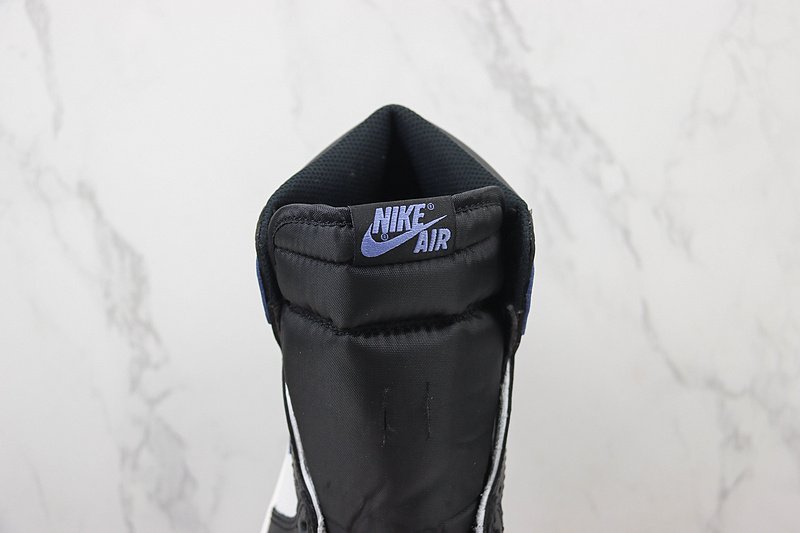 Air Jordan 1 Retro High "Blue Moon" фото № 5