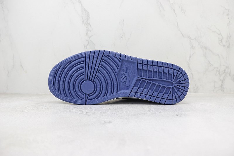 Air Jordan 1 Retro High "Blue Moon" фото № 8