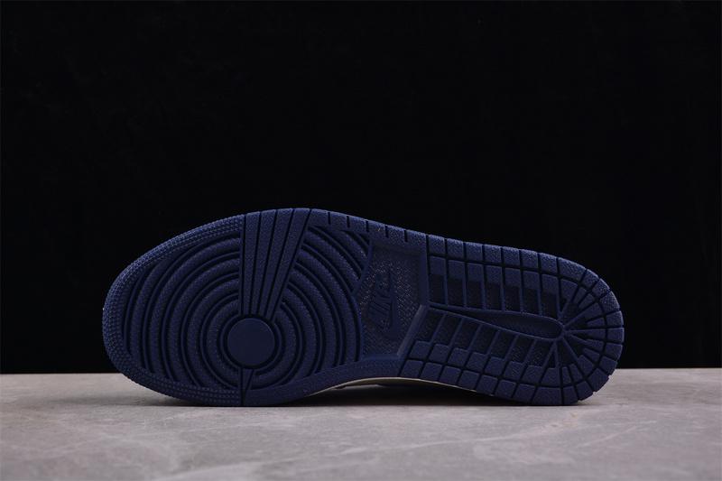 Air Jordan 1 High OG "First in Flight" фото № 7