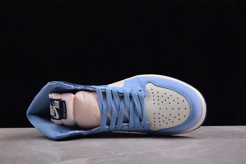 Air Jordan 1 High OG "First in Flight" фото № 9