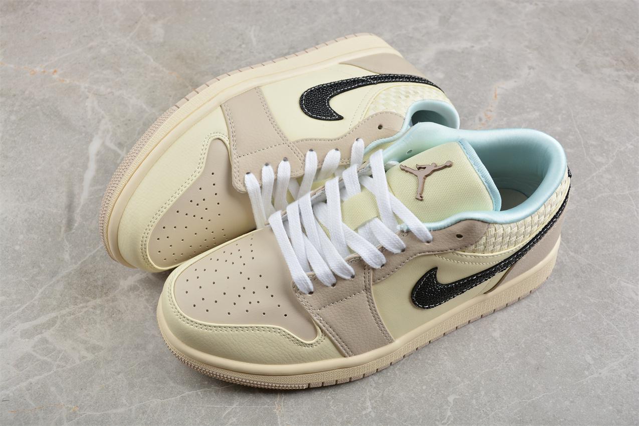 Air Jordan 1 Low SE "Sanddrift/Glacier Blue" фото № 3