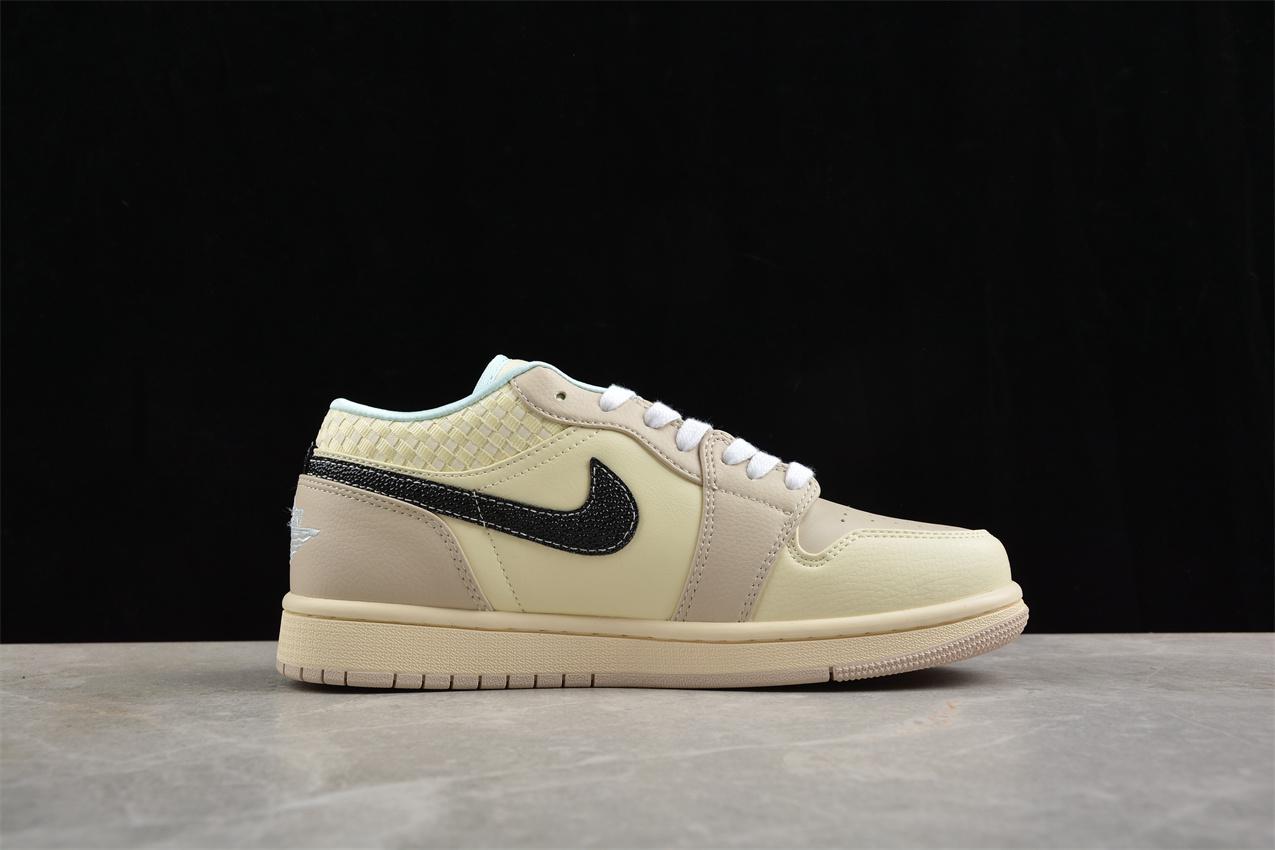 Air Jordan 1 Low SE "Sanddrift/Glacier Blue" фото № 7