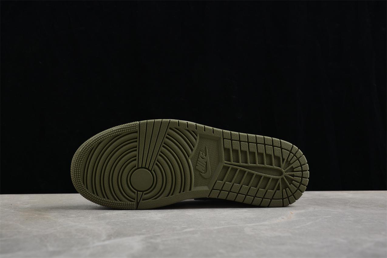 Air Jordan 1 Low "Medium Olive" фото № 8